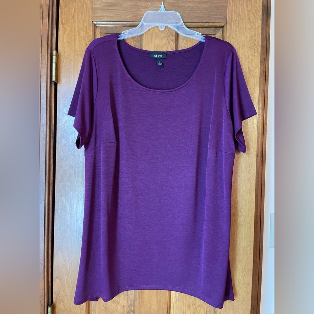 Alyx short sleeve purple top Size 1X